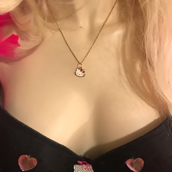 Adorable 💖🍬custom hello kitty lingerie set and Sanrio necklace bundle 🍭 - Picture 8 of 13